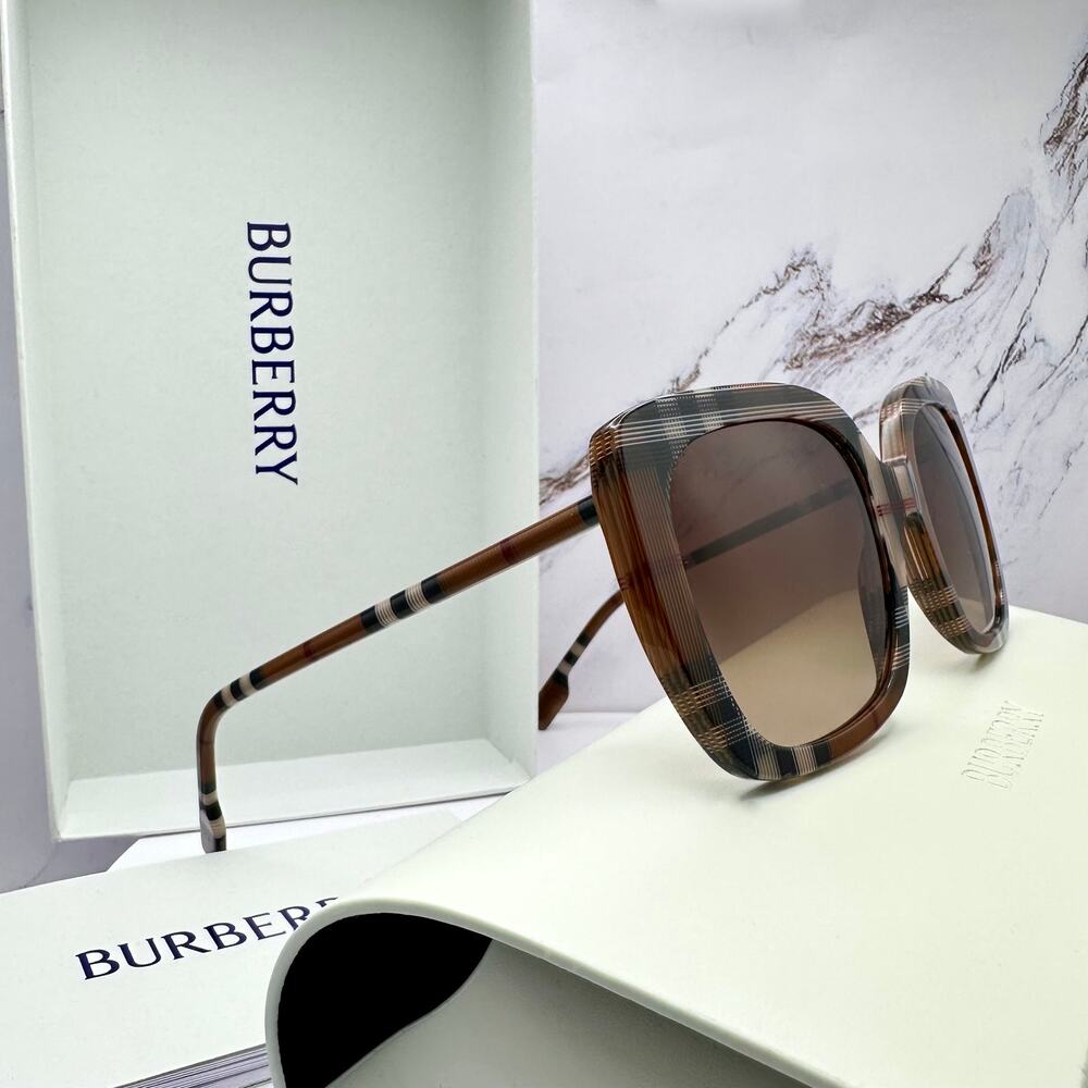 New Burberry Sunglasses Brown Check Square Frames Gradient Lens w/ Case BURBERRY - Picture 10 of 16